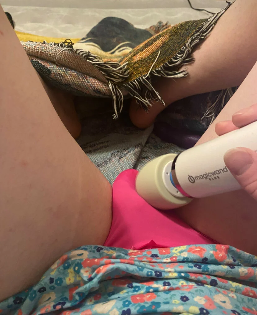 XXX Porn Photo of Nude embarrassedsissyboii 7