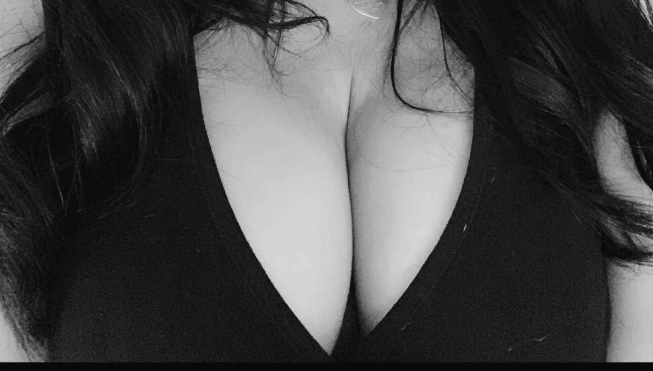 XXX Porn Photo of Nude Miaphoenix 1