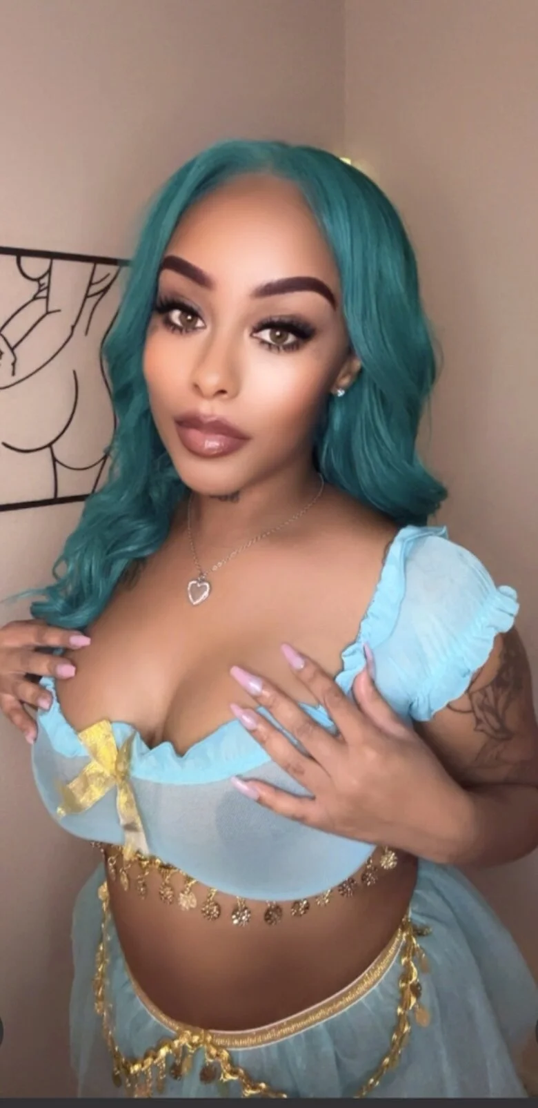 XXX Porn Photo of Nude hazelbaby8880 5