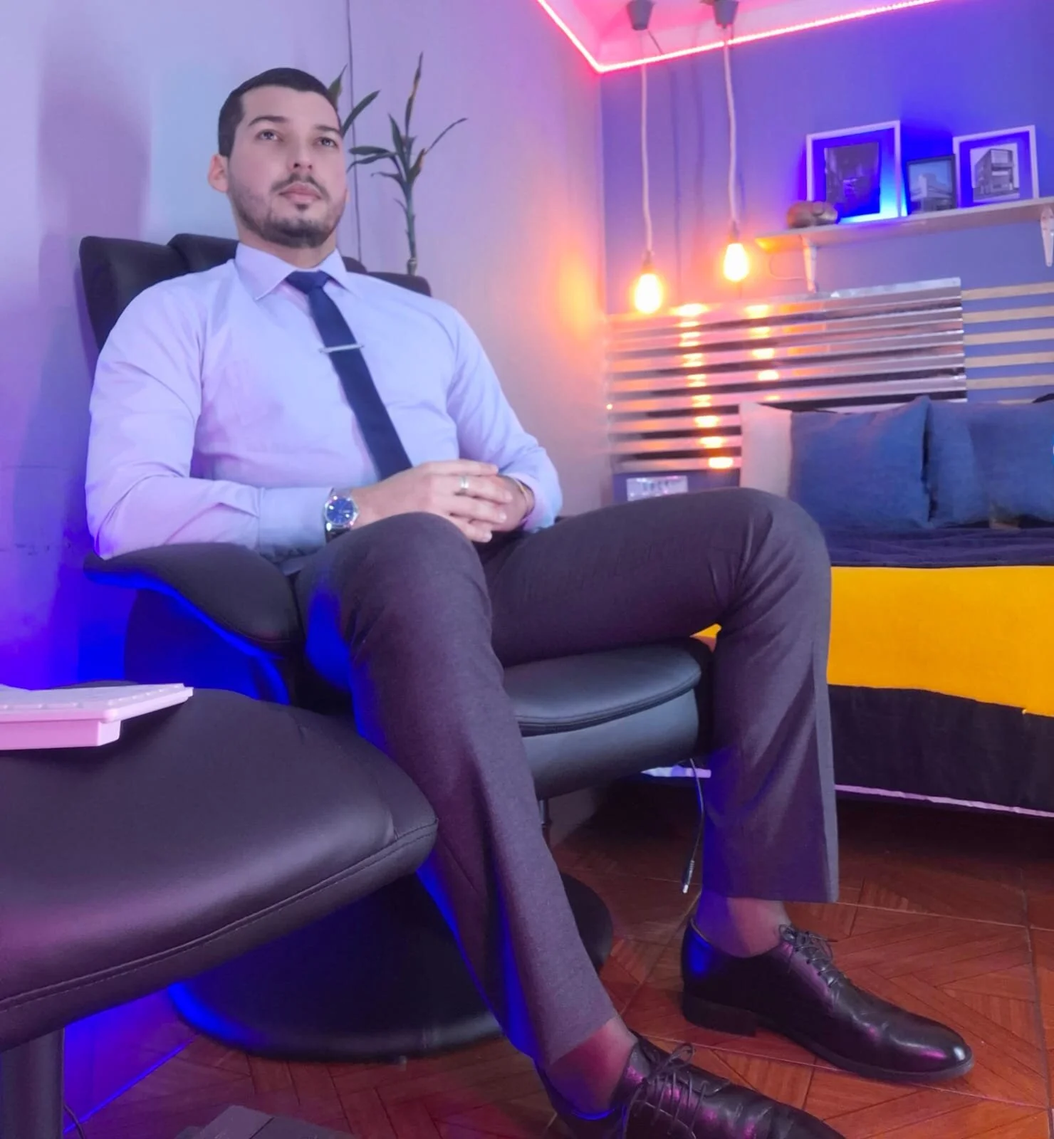 XXX Porn Photo of Nude HenryBenso 19
