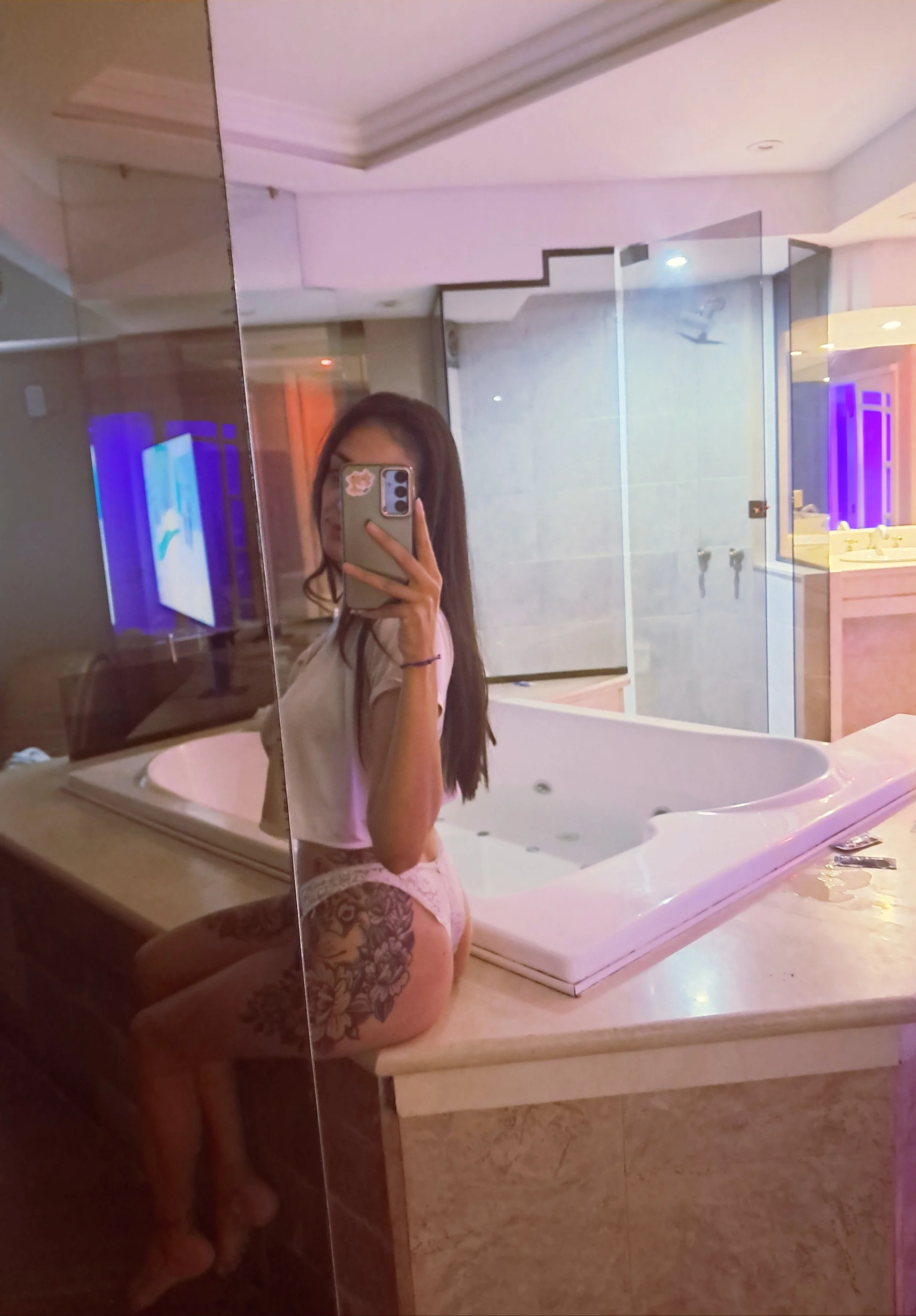 XXX Porn Photo of Nude Moonev21 5