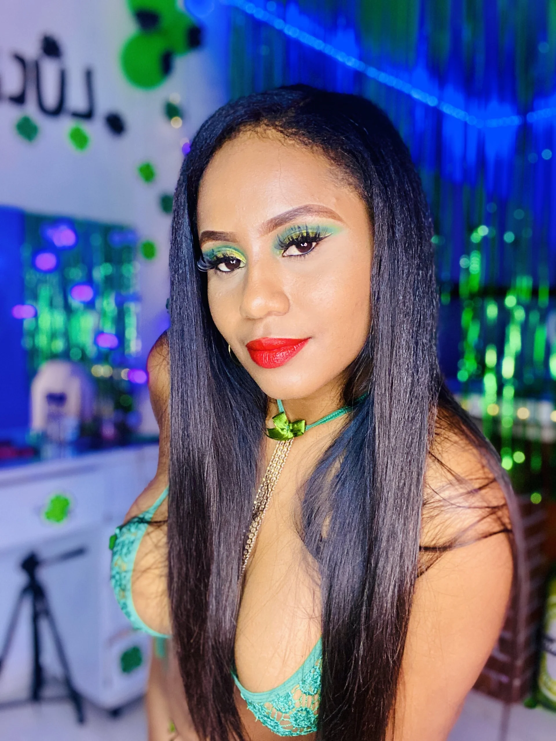 XXX Porn Photo of Nude AlisonHoot69 37