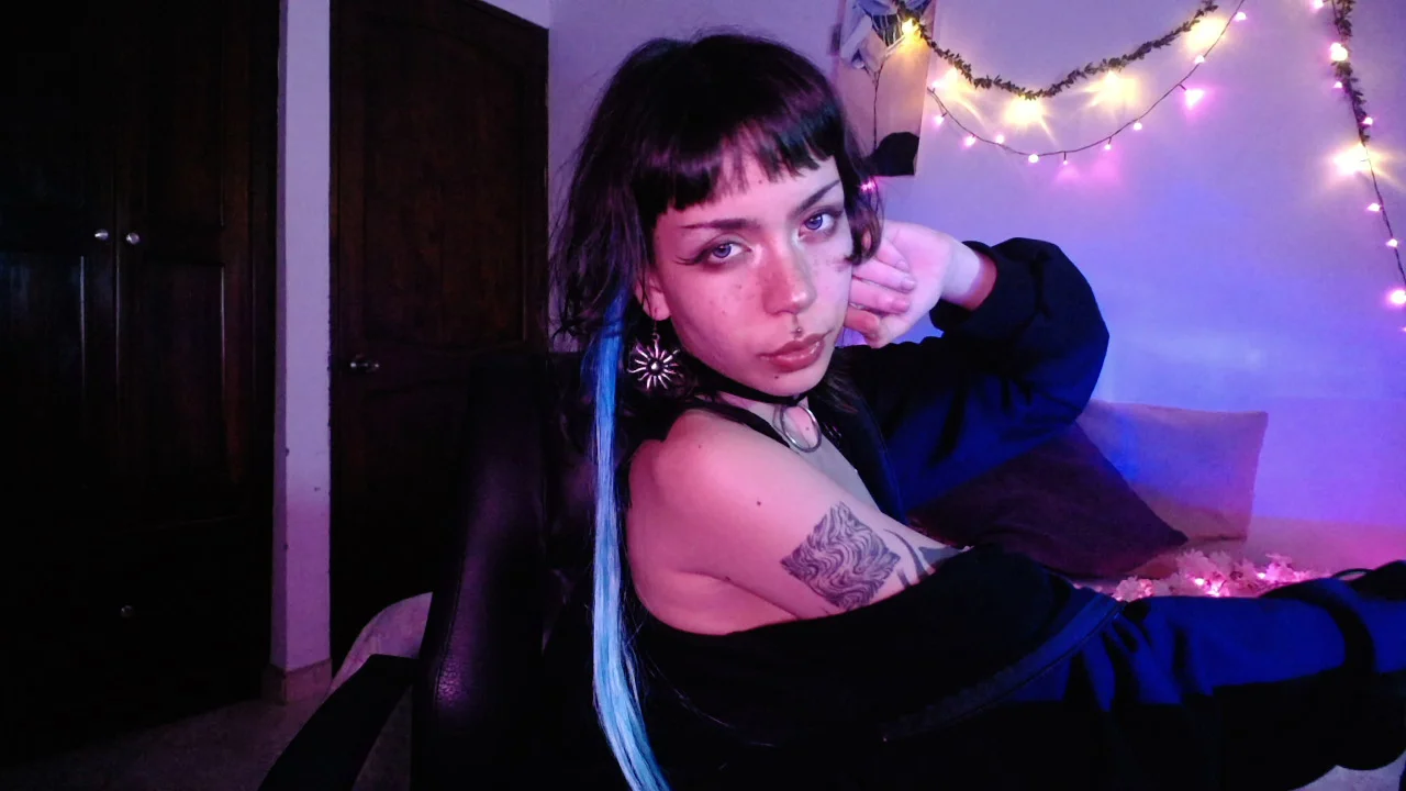 XXX Porn Photo of Nude dark__nymph 6