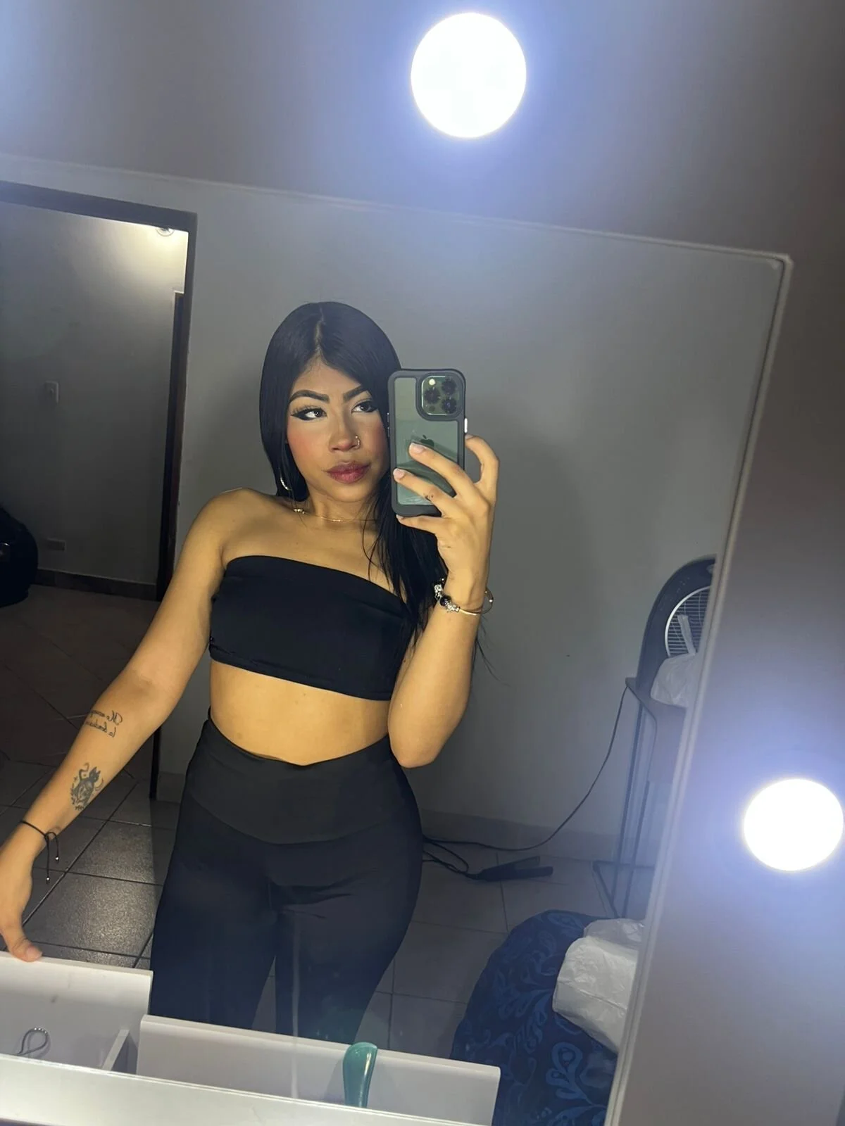 XXX Porn Photo of Nude Brithney_rose 5
