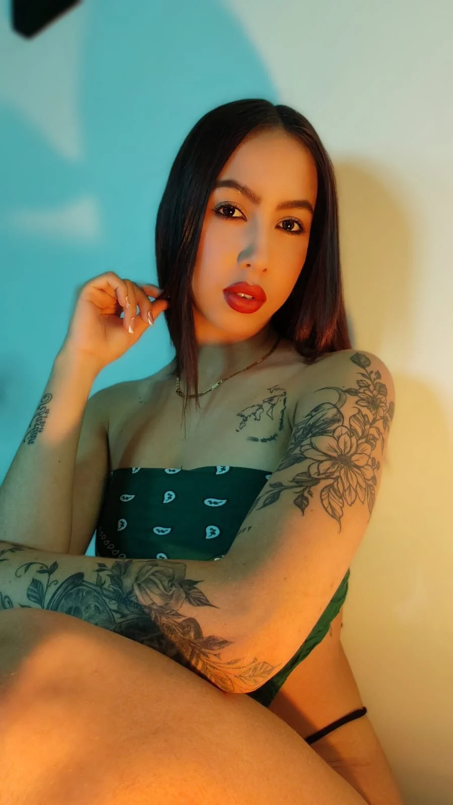 XXX Porn Photo of Nude scarlett_buttock 74
