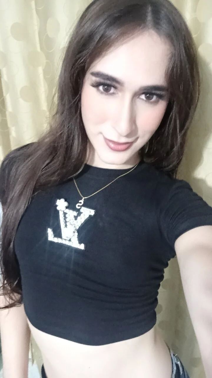XXX Porn Photo of Nude sexyvioletvalerious 46