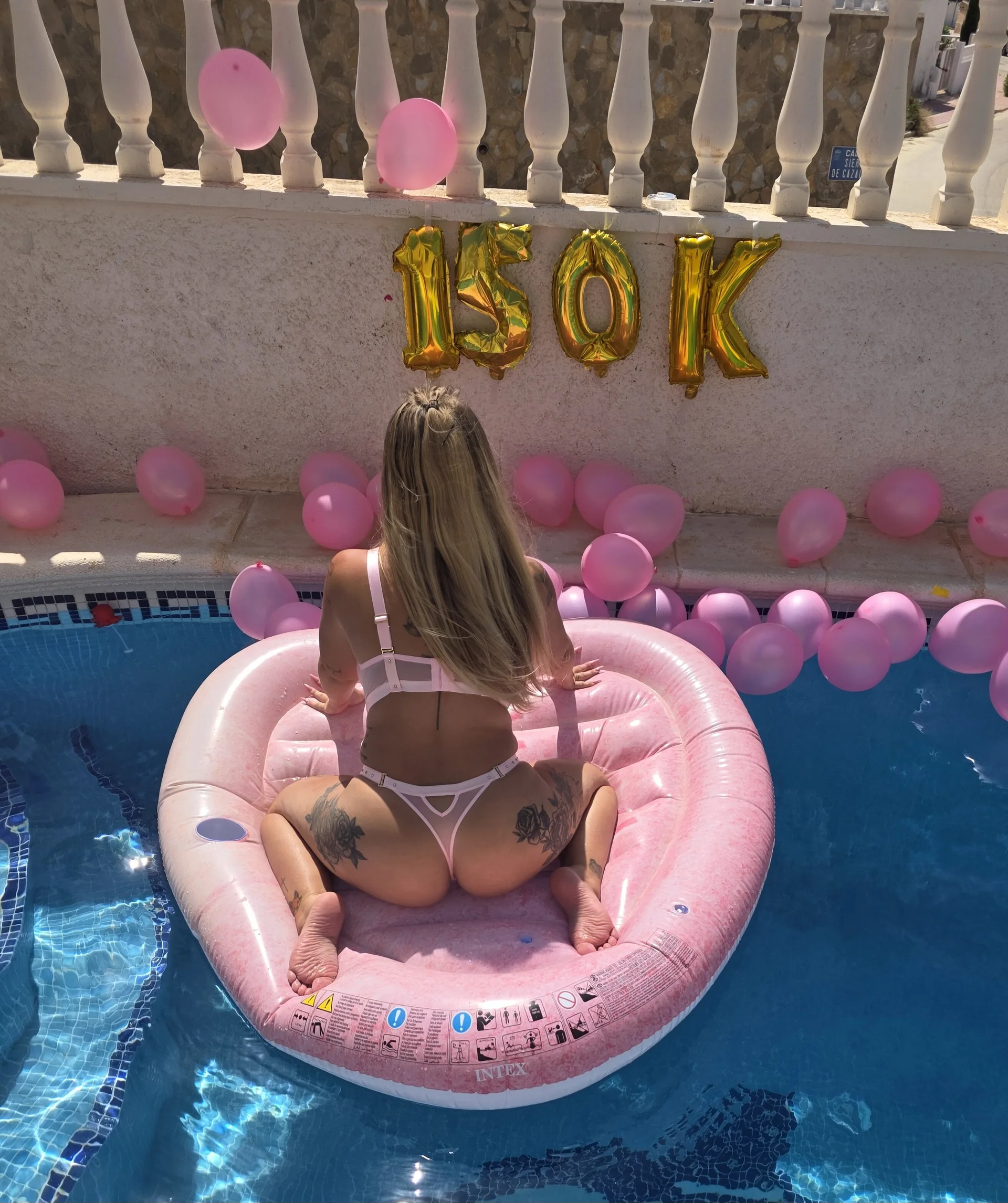 XXX Porn Photo of Nude Jassy_Foxy 69