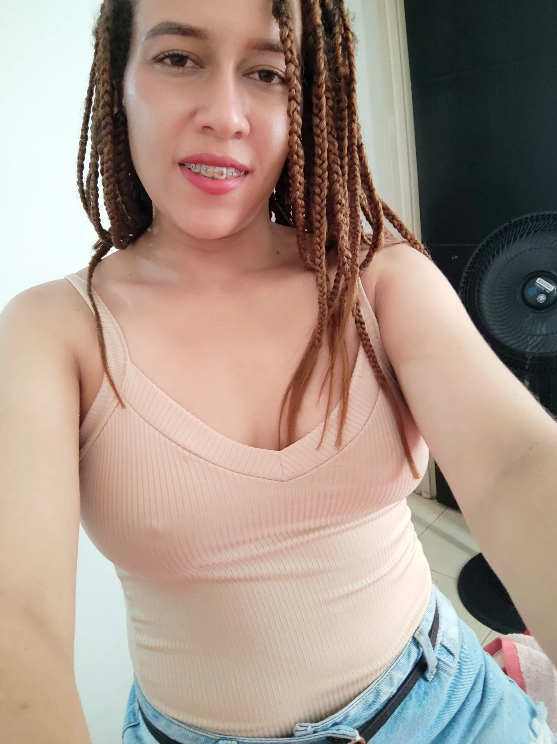 XXX Porn Photo of Nude Nanybaker95 3
