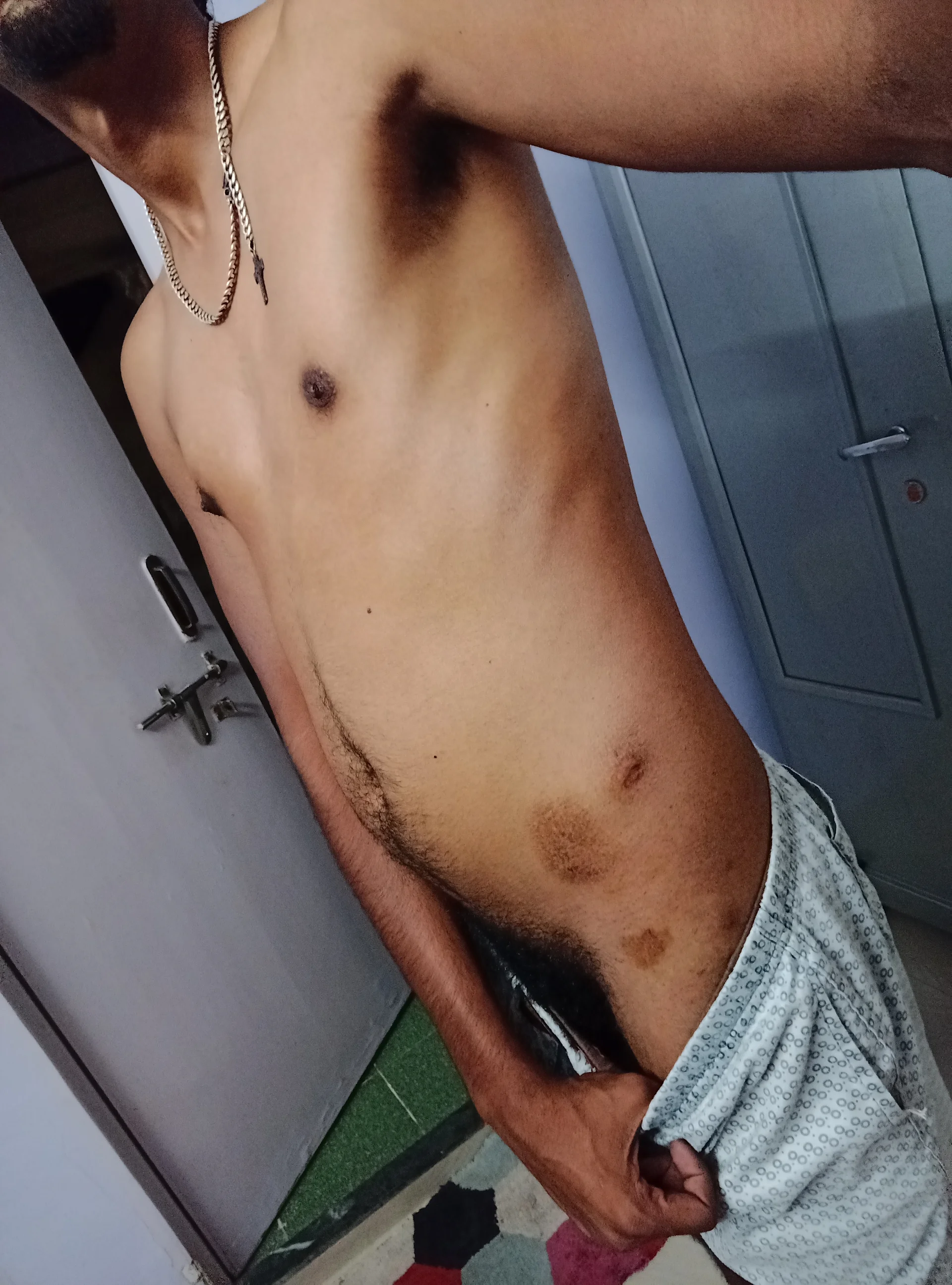 XXX Porn Photo of Nude Halfbloodstud 1