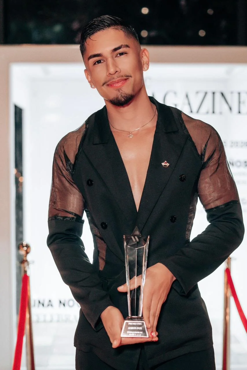 XXX Porn Photo of Nude Aaronfox_x 222