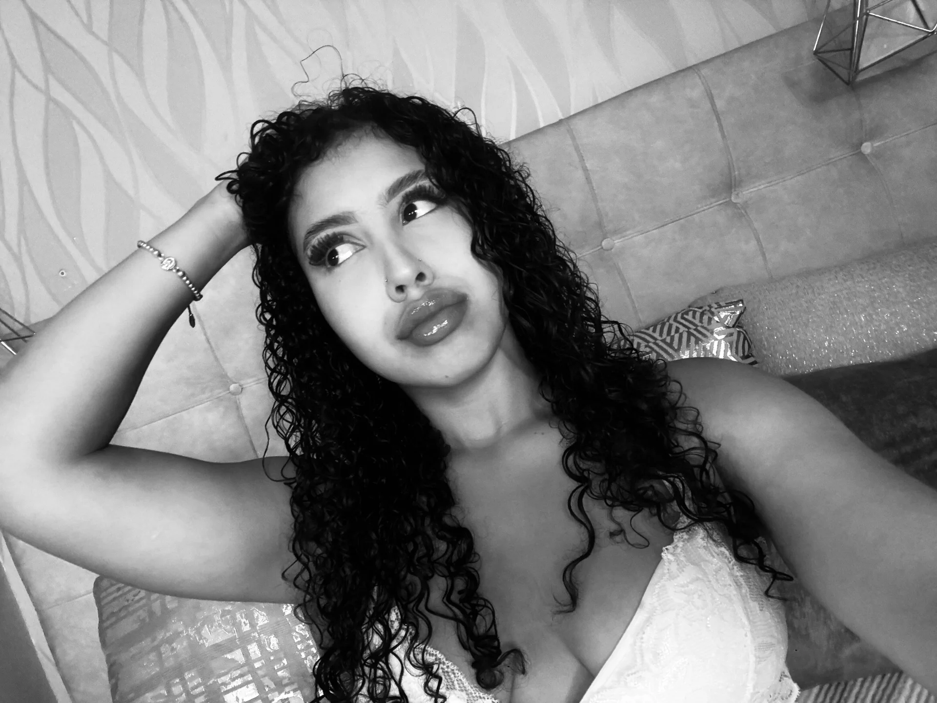 XXX Porn Photo of Nude gia_hofman 9