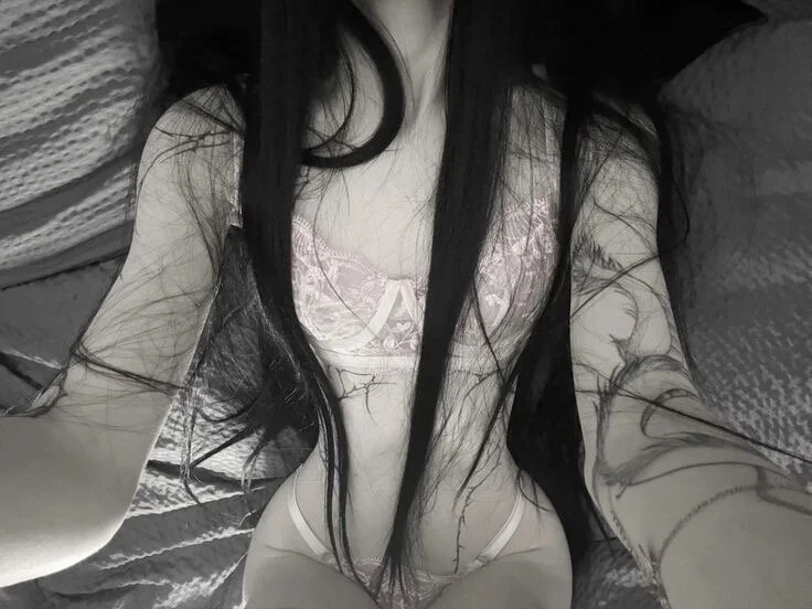 XXX Porn Photo of Nude FloodedThalwegg 3
