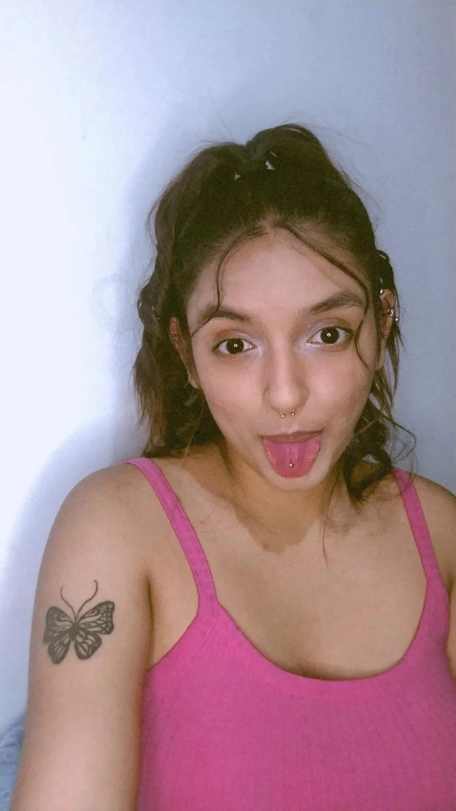 XXX Porn Photo of Nude Ari_20_ 6