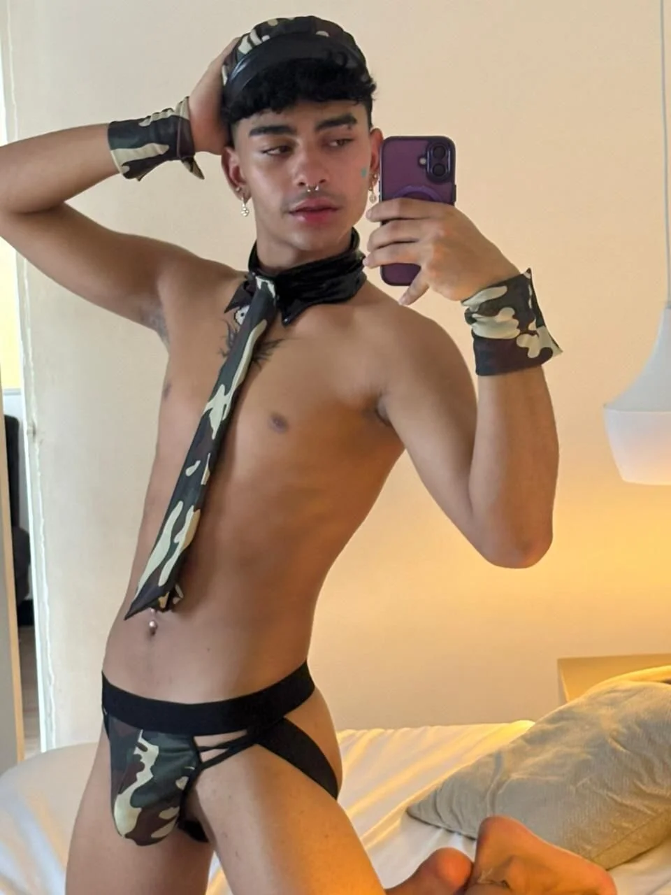 XXX Porn Photo of Nude MiikeOthon 6