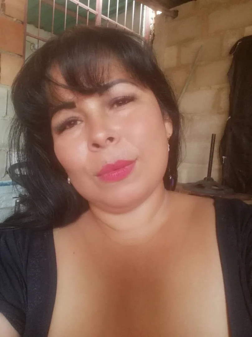 XXX Porn Photo of Nude Mother-Big-tits 1