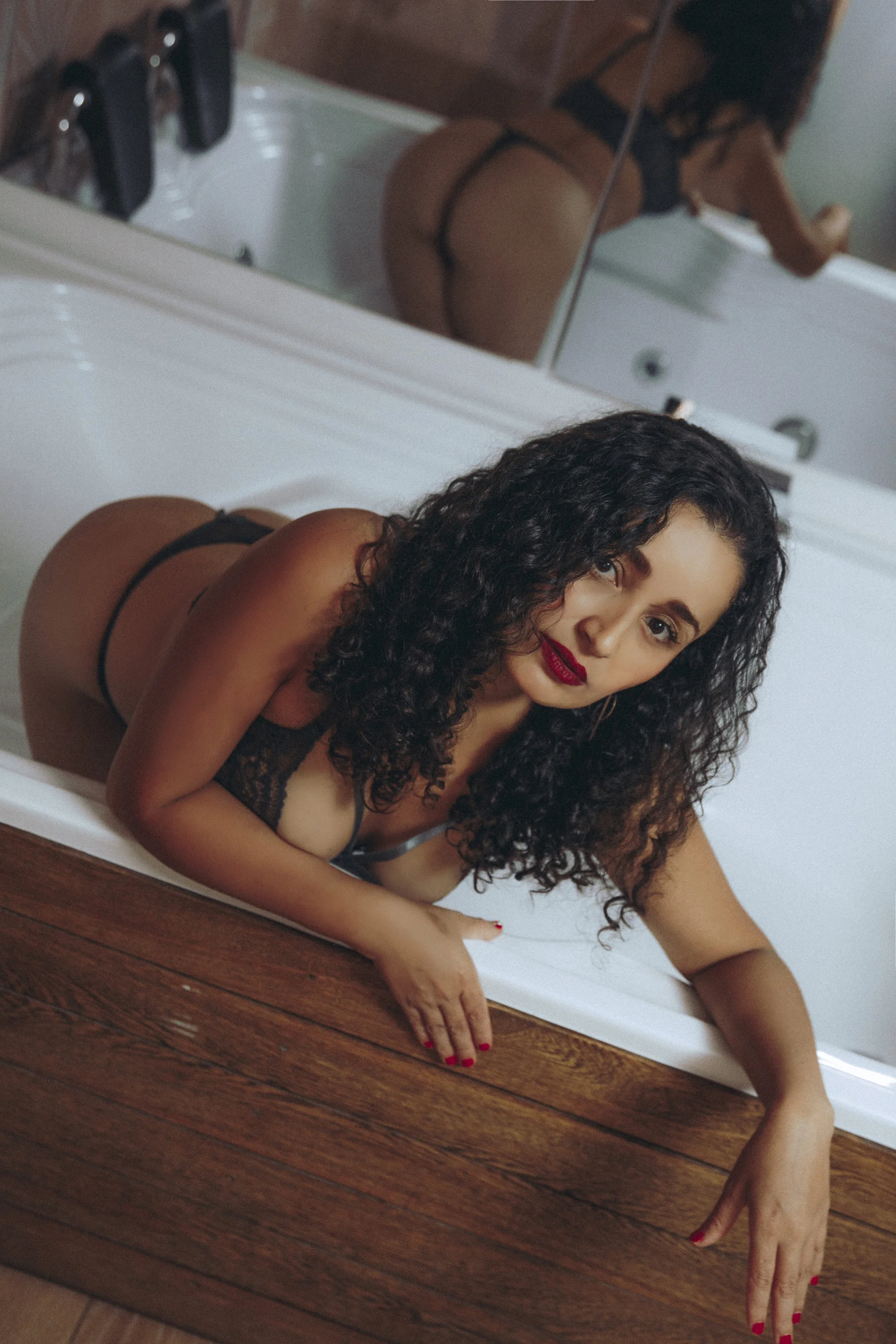 XXX Porn Photo of Nude _luna__sweet_ 16