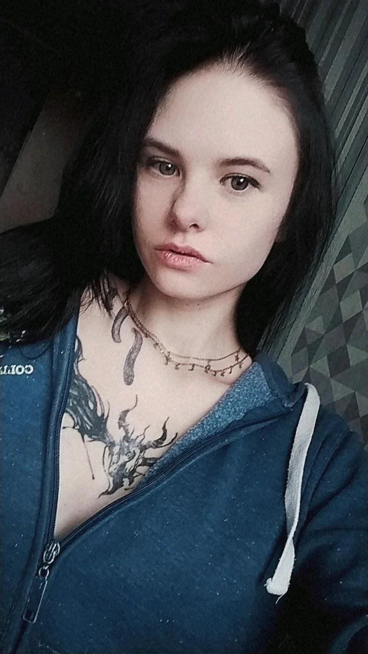 XXX Porn Photo of Nude LolaMegan 5