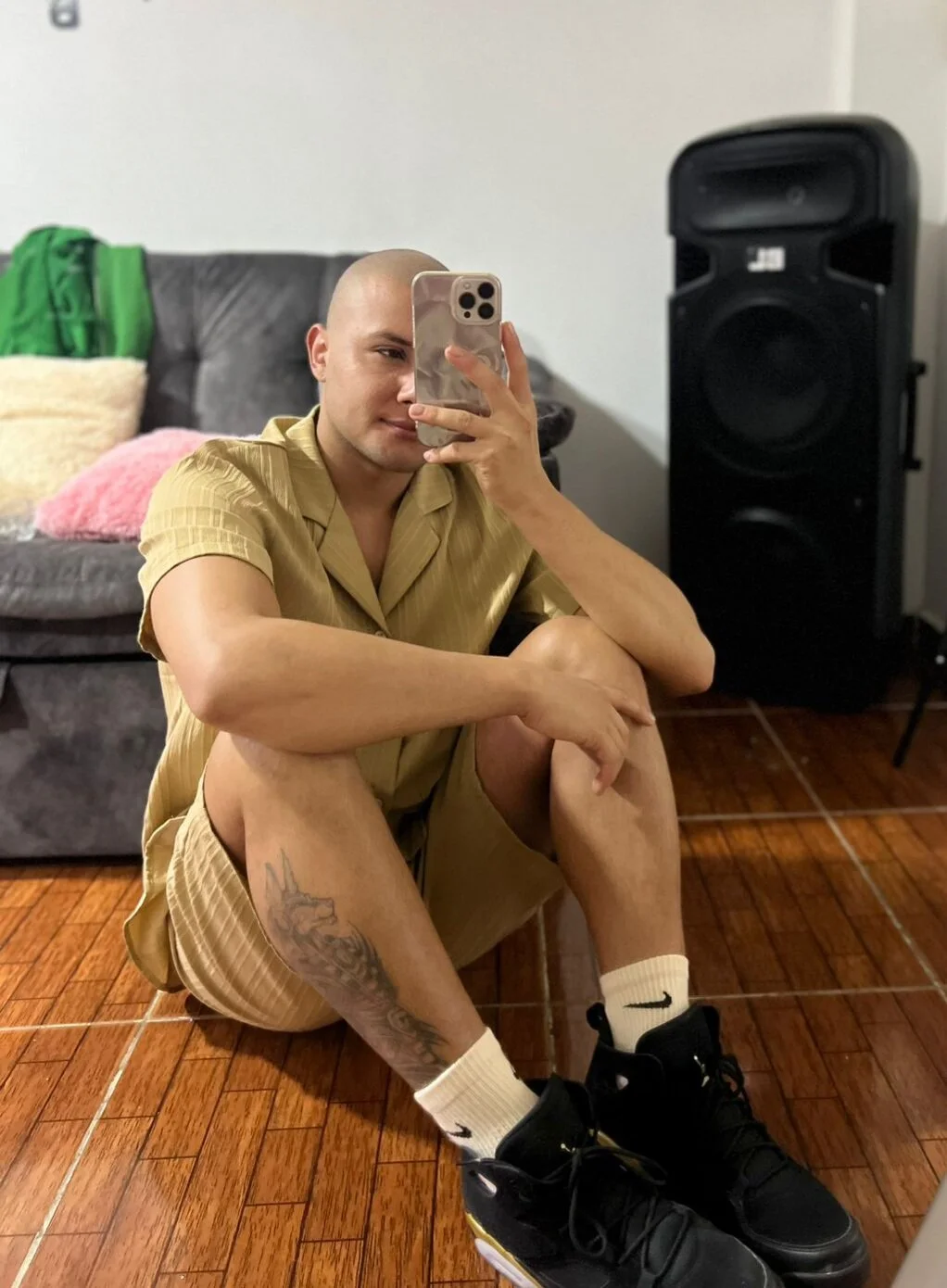 XXX Porn Photo of Nude Dog_guy 1