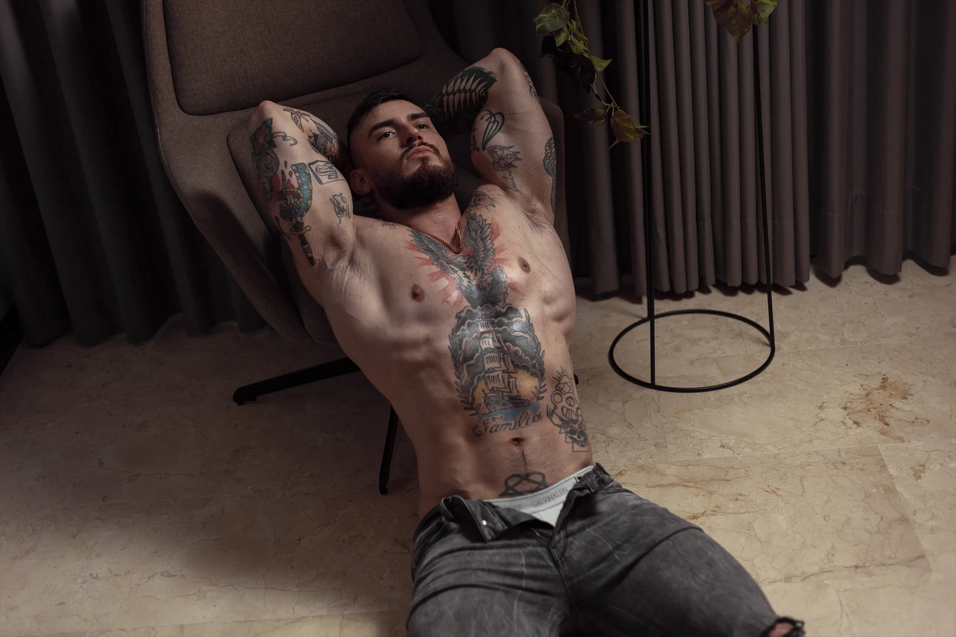 XXX Porn Photo of Nude DimitriSullivan_ 10