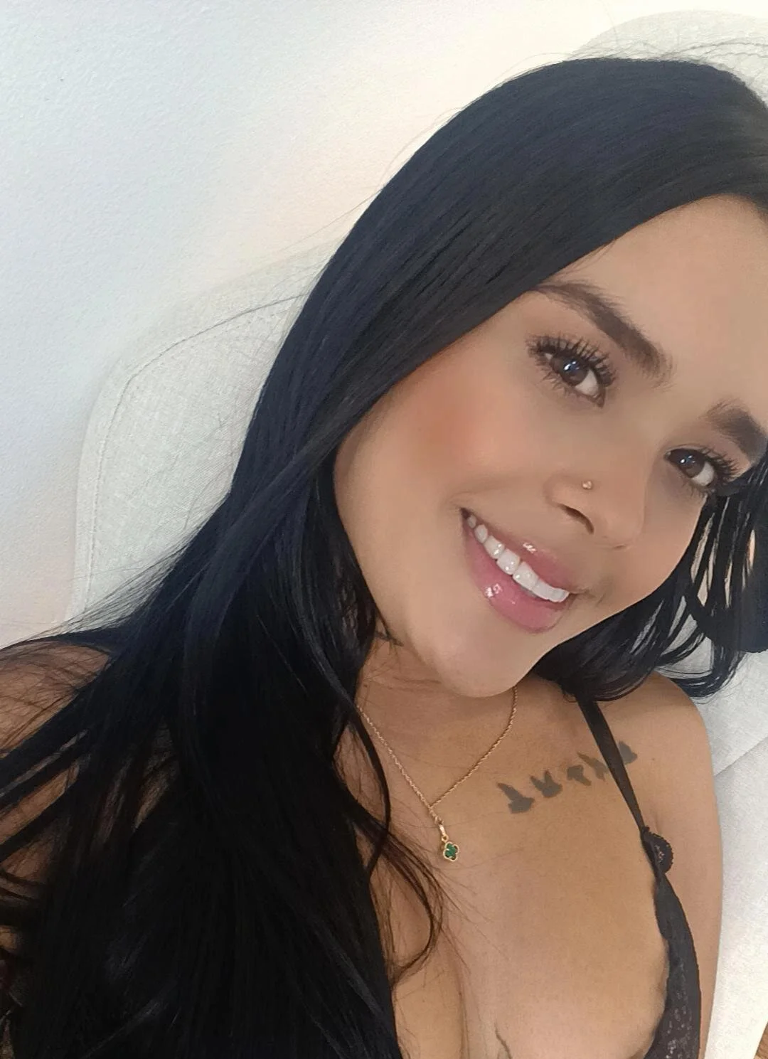 XXX Porn Photo of Nude scarletortizz 4