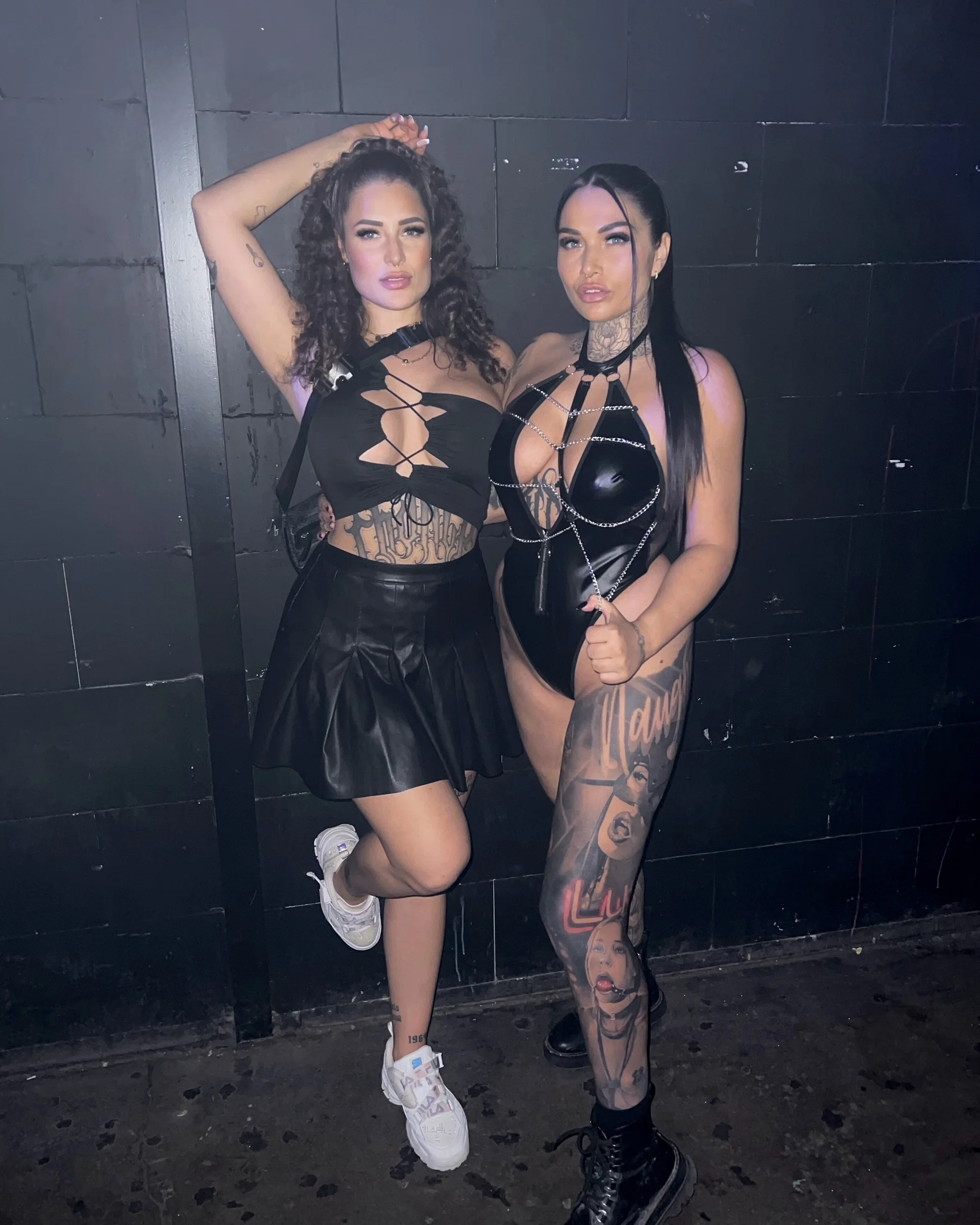 XXX Porn Photo of Nude twoinkeddolls 2