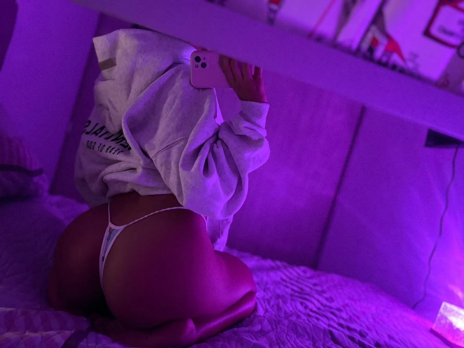 XXX Porn Photo of Nude your_khloe 27