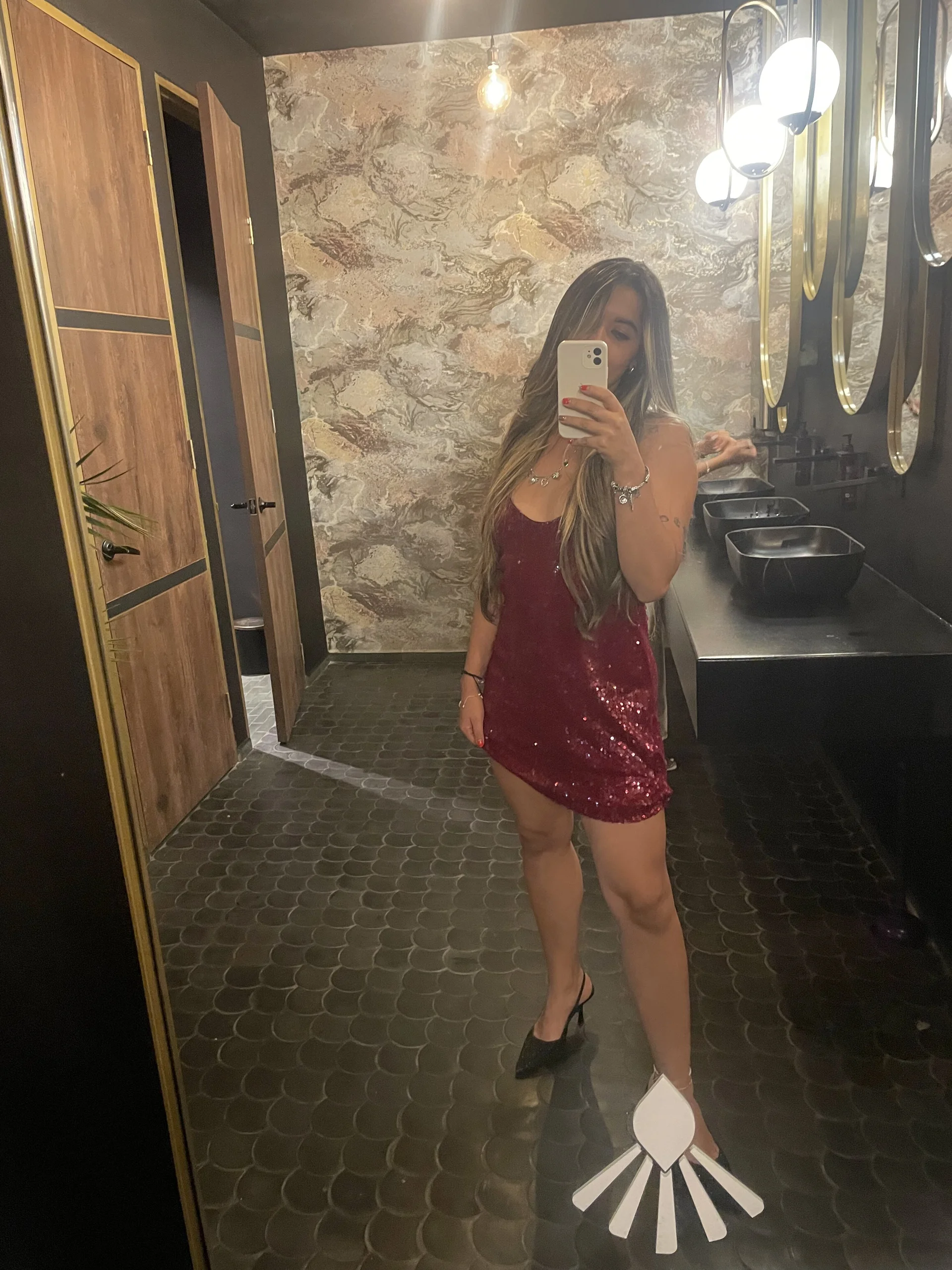 XXX Porn Photo of Nude Emilia_Bakerr 19