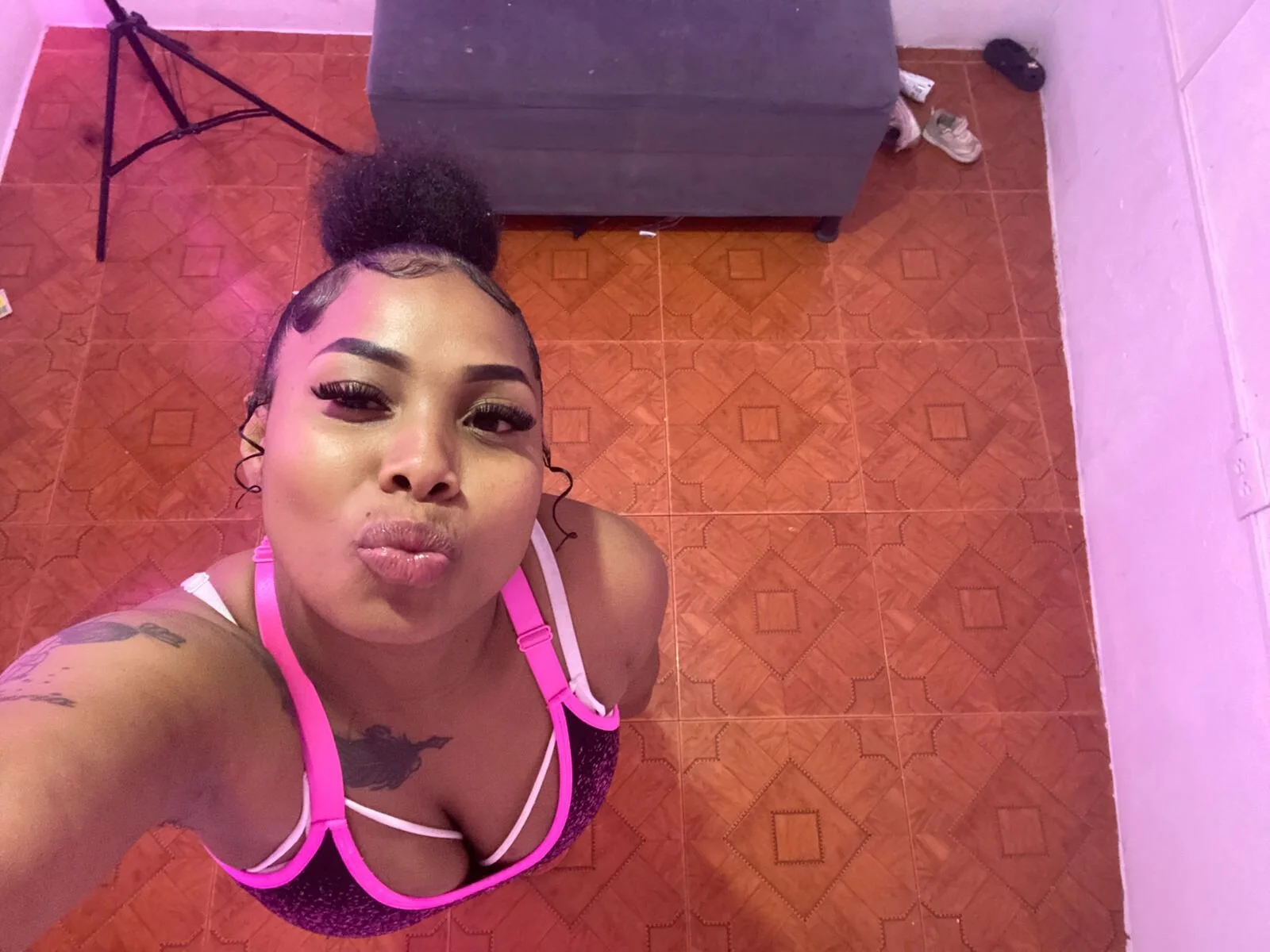 XXX Porn Photo of Nude loly_ebony4 4