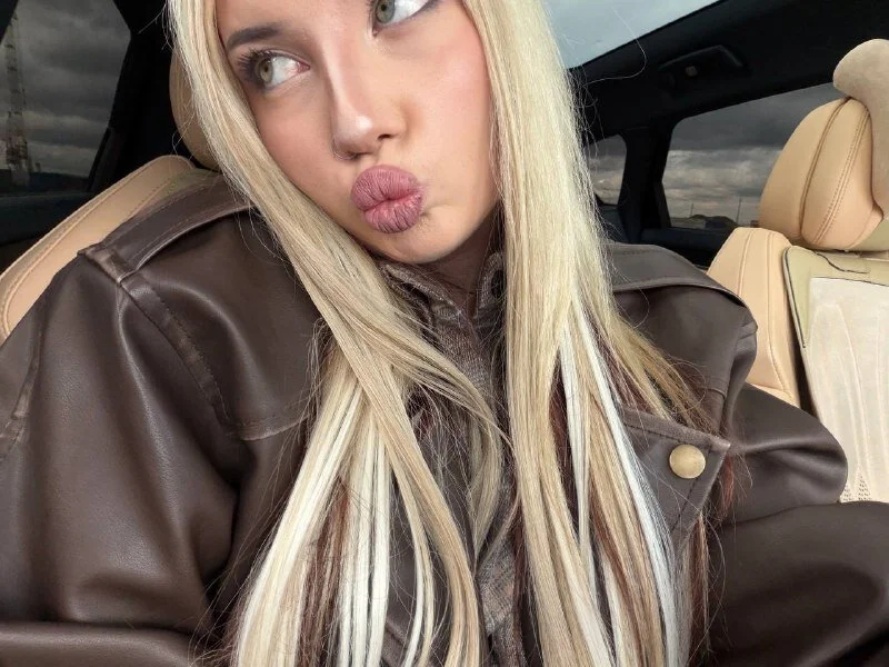 XXX Porn Photo of Nude MeganFoxyy21 20