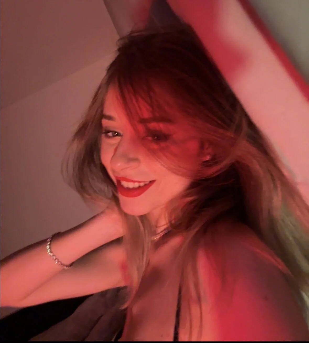 XXX Porn Photo of Nude BabyAnais 117
