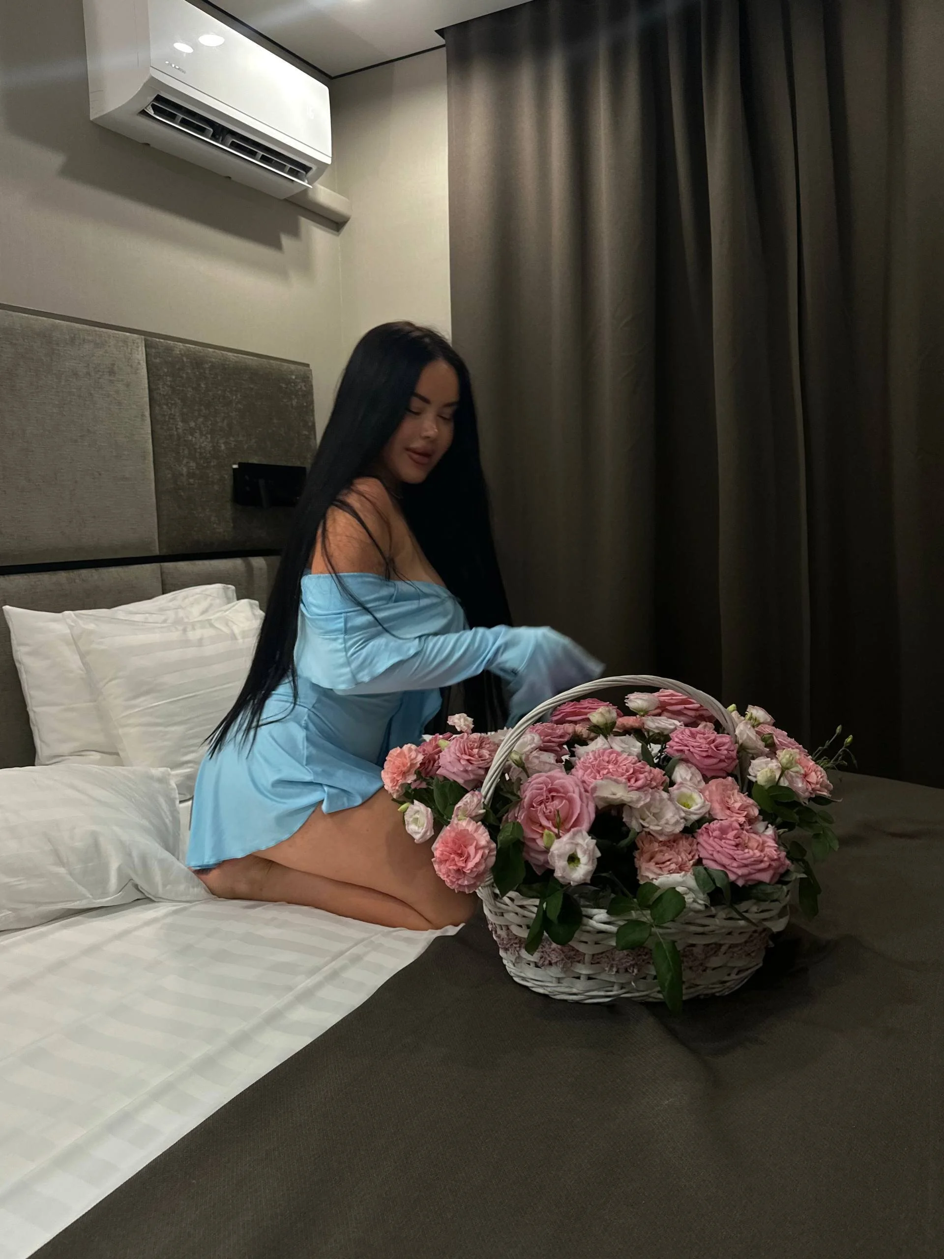 XXX Porn Photo of Nude Elunee 1