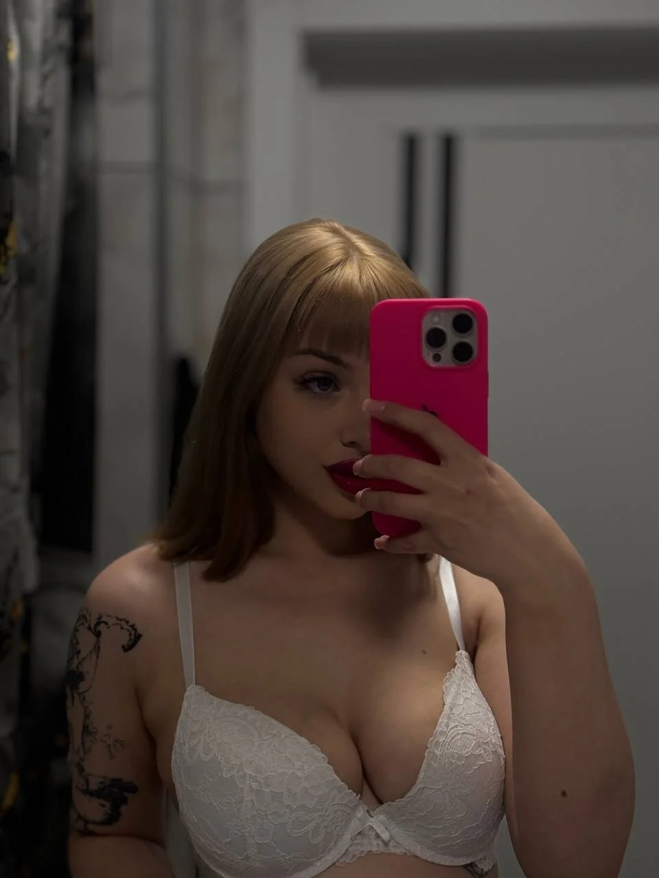 XXX Porn Photo of Nude KateDolphin 82