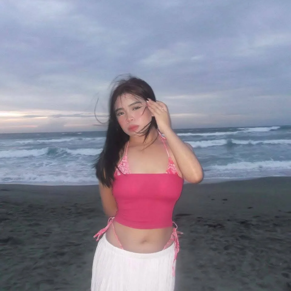 XXX Porn Photo of Nude BeulahMonhollen 1