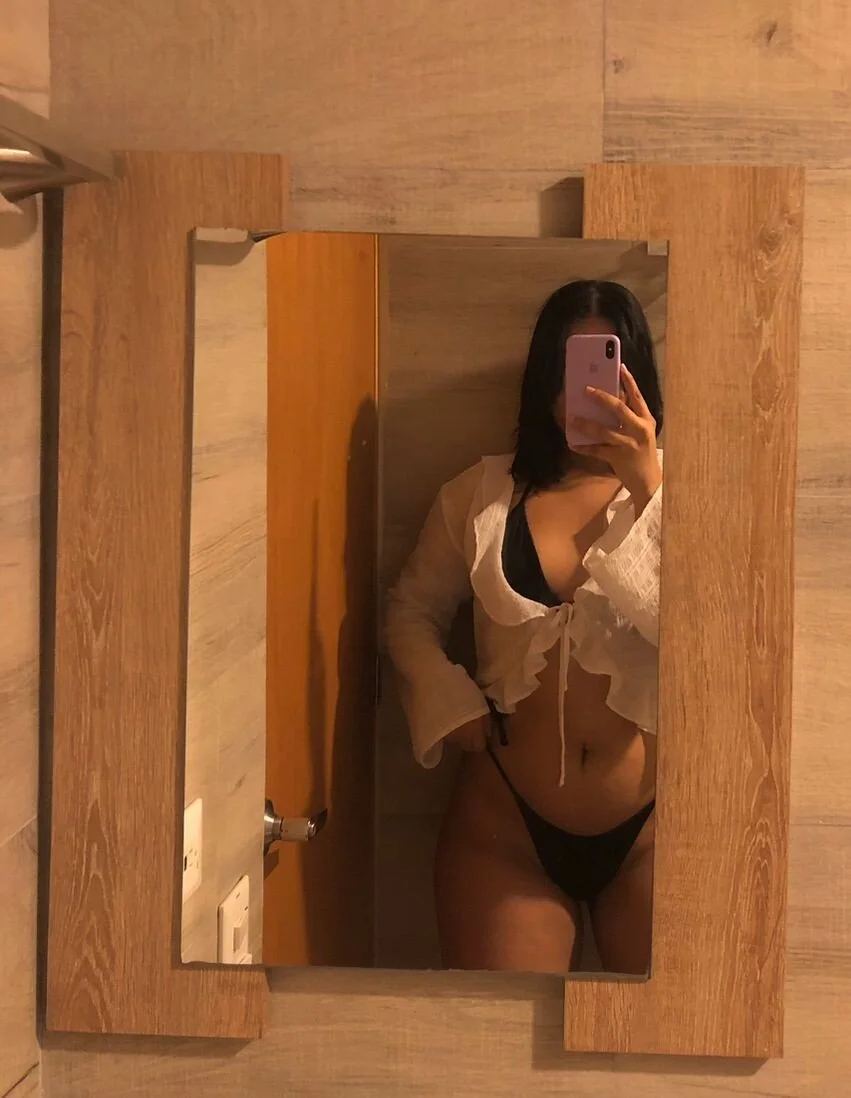 XXX Porn Photo of Nude Miss_ambrer_ 16