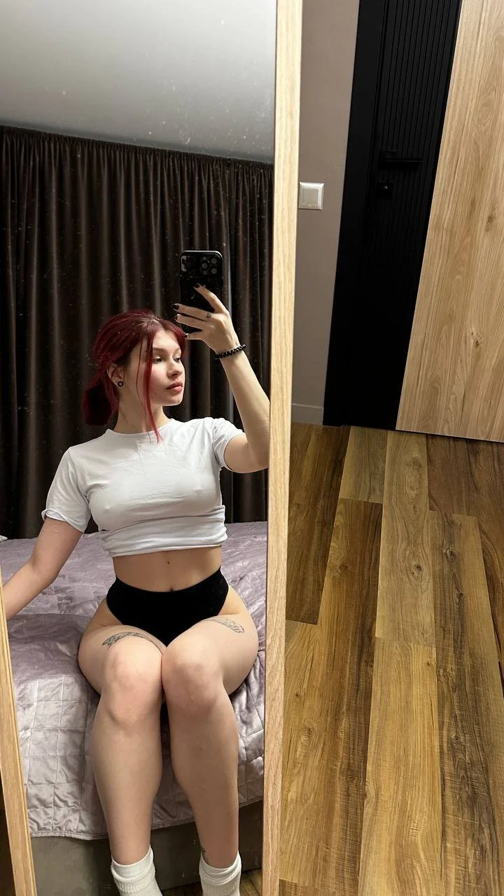 XXX Porn Photo of Nude RinaIvory 6