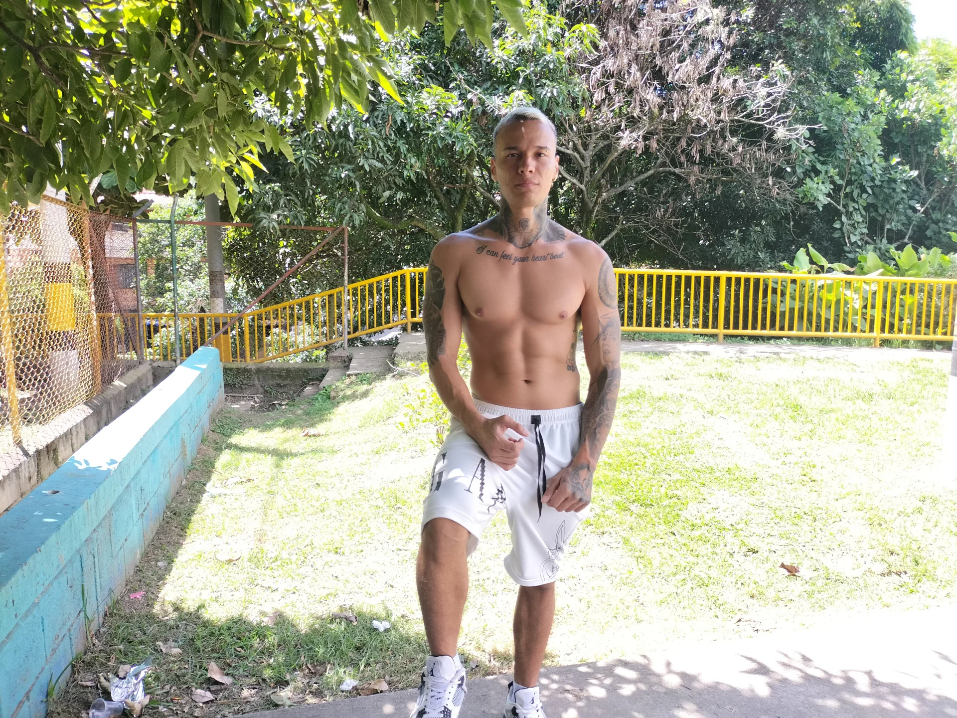 XXX Porn Photo of Nude damian_c12 18