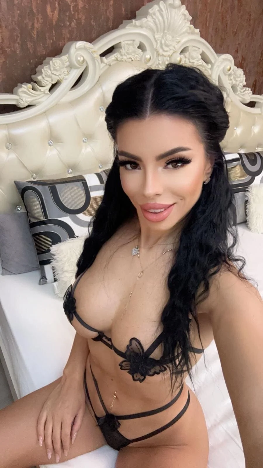 XXX Porn Photo of Nude LaraDivine 41