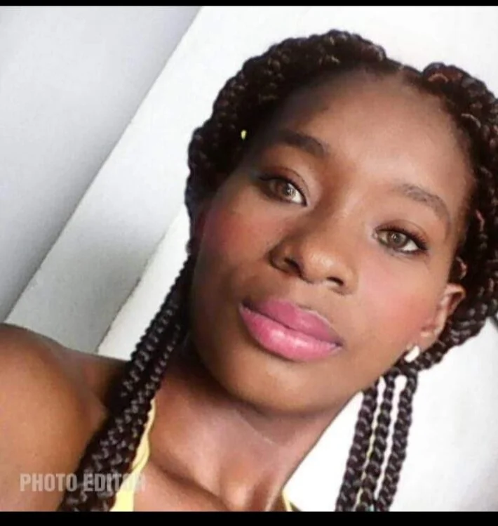 XXX Porn Photo of Nude petitelittleebony 6