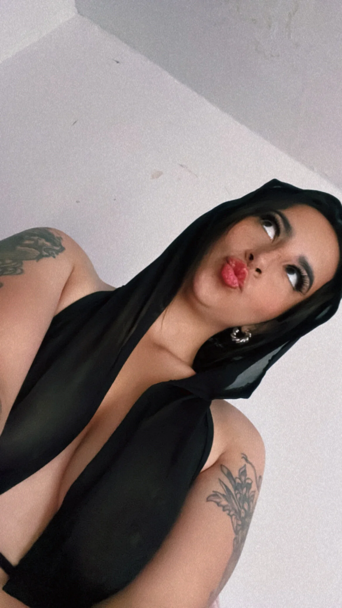 XXX Porn Photo of Nude Enola_holmess 13