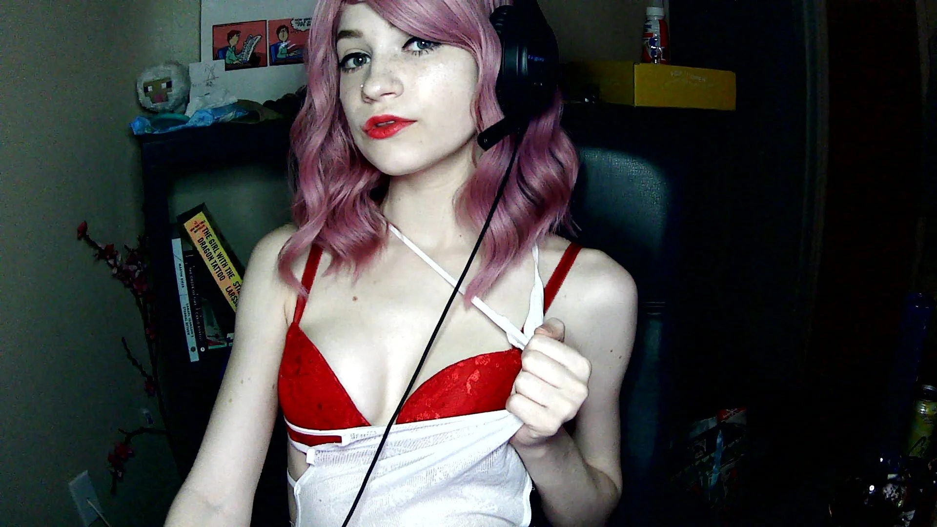 XXX Porn Photo of Nude darksoulsandchill 38