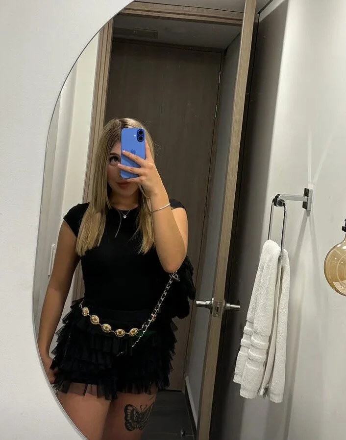 XXX Porn Photo of Nude MindyDollSquirt 4