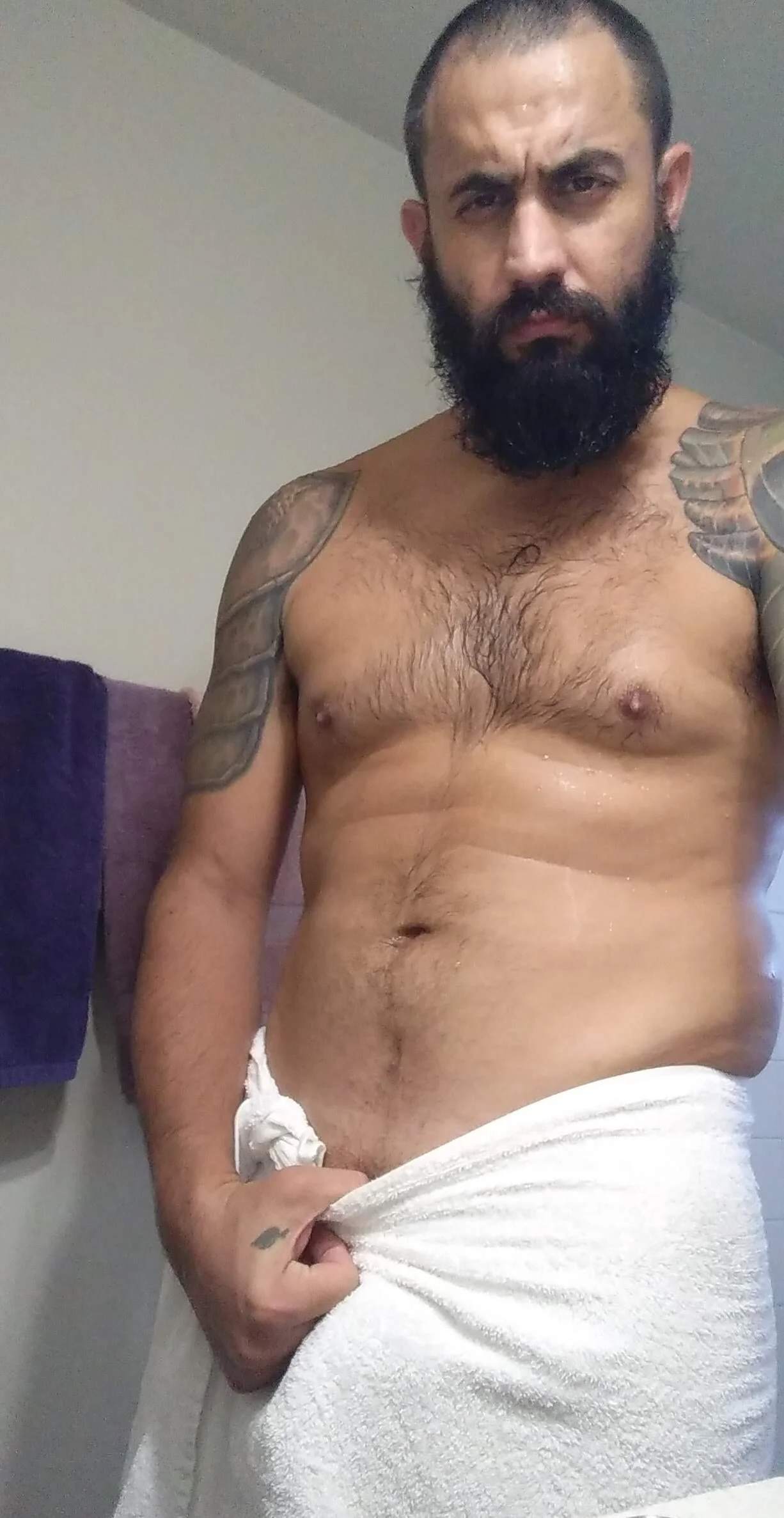 XXX Porn Photo of Nude AceSpinning_DJ 2