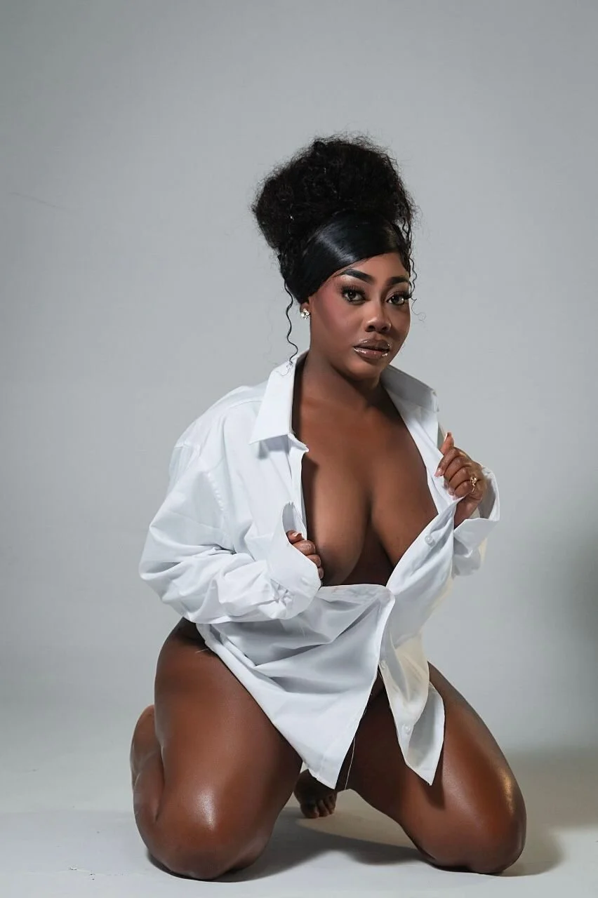 XXX Porn Photo of Nude LexiieGrey 7