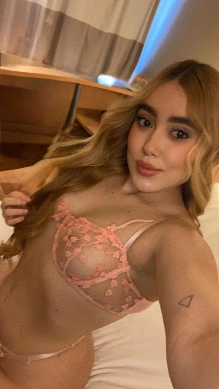 XXX Porn Photo of Nude shantall_rios 4