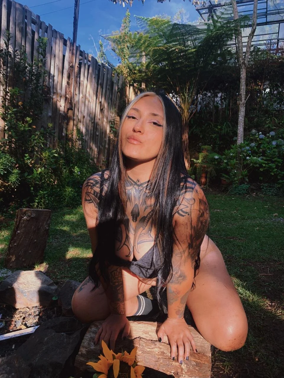 XXX Porn Photo of Nude Laurensex4 2