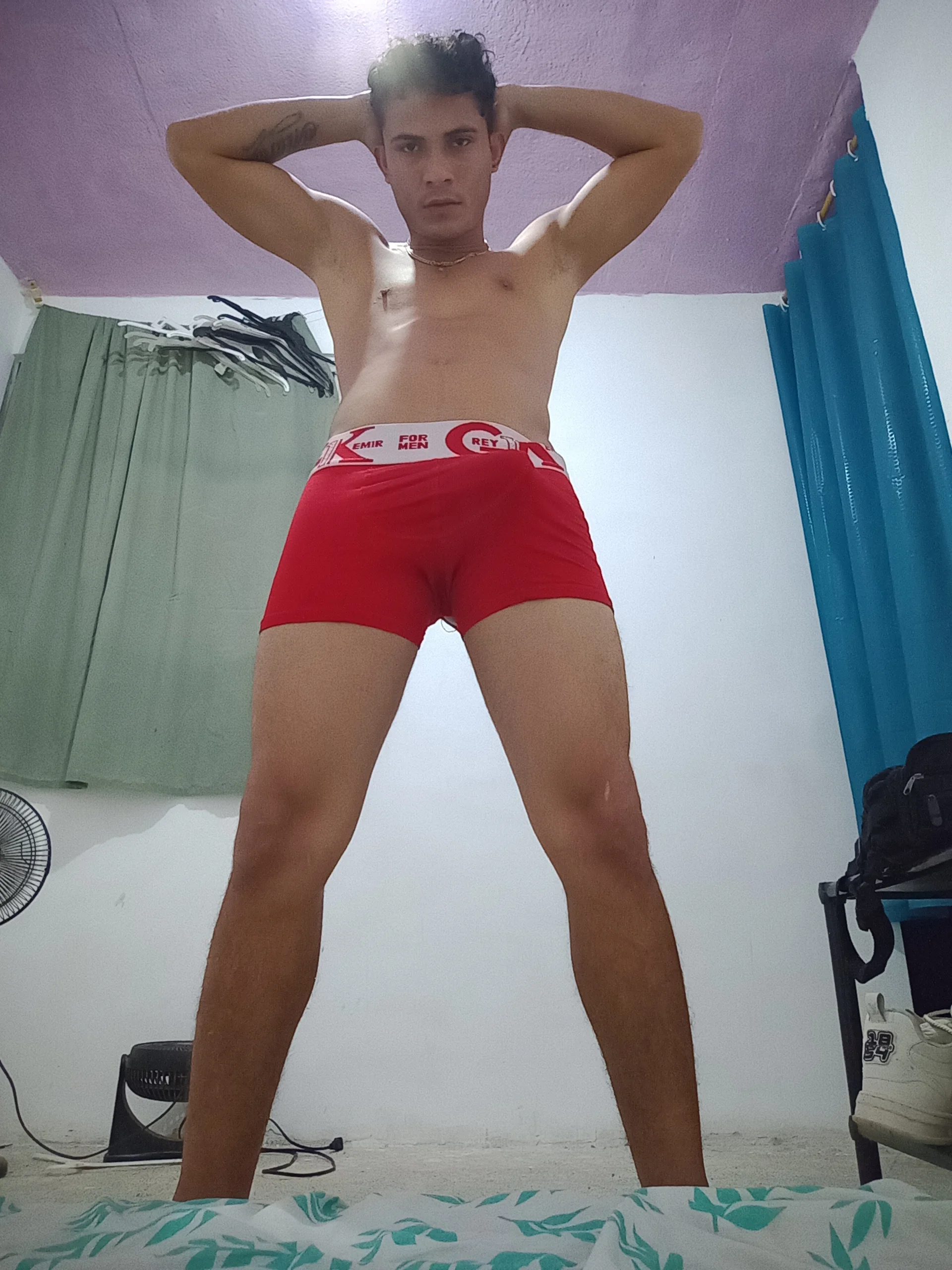 XXX Porn Photo of Nude Alejandr420 3
