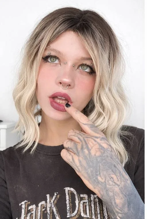 XXX Porn Photo of Nude MeowMixer 14