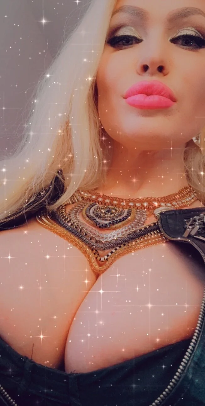 XXX Porn Photo of Nude FinDomGod 27