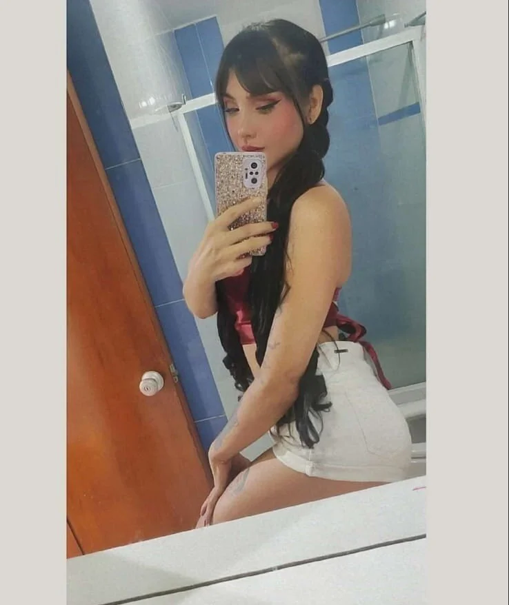 XXX Porn Photo of Nude ximena22love 2