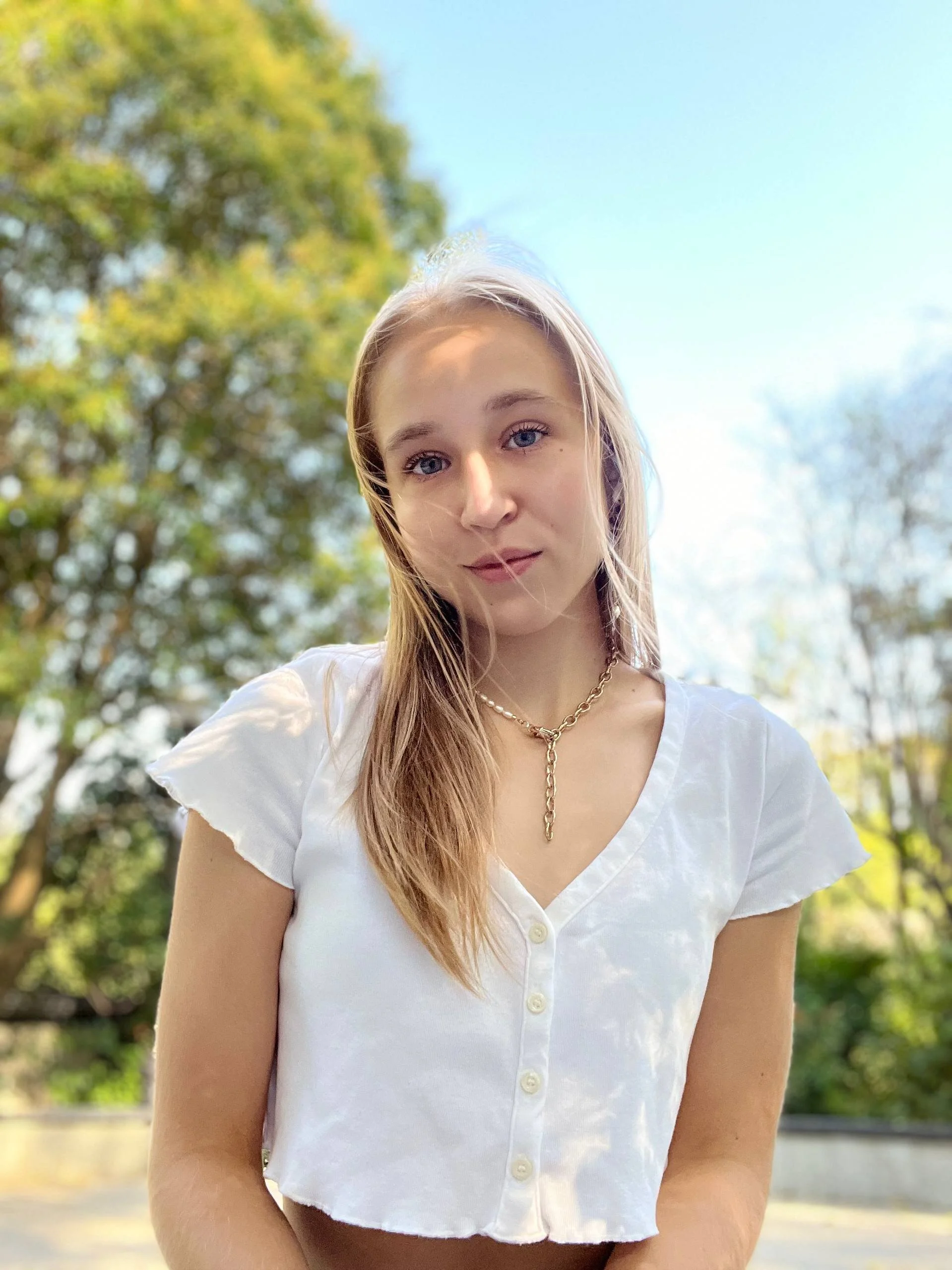 XXX Porn Photo of Nude MollyBusy 4